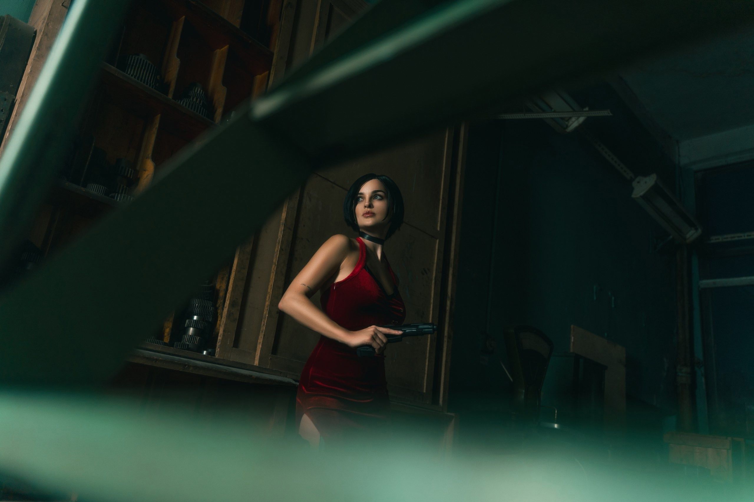 Сексуальный косплей на Аду Вонг из Resident Evil. Косплеер: KATSSBY. Фотограф: Катерина Даниелян. Источник: vk.com/katssby