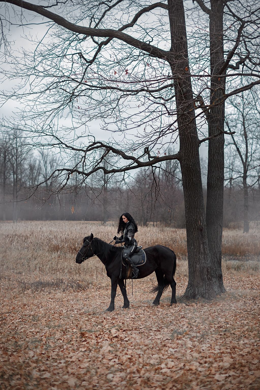 Косплей на Йеннифэр. Косплеер: Saint Hysteria. Фотограф: Елена Весания. Источник: vk.com/elena_vesania