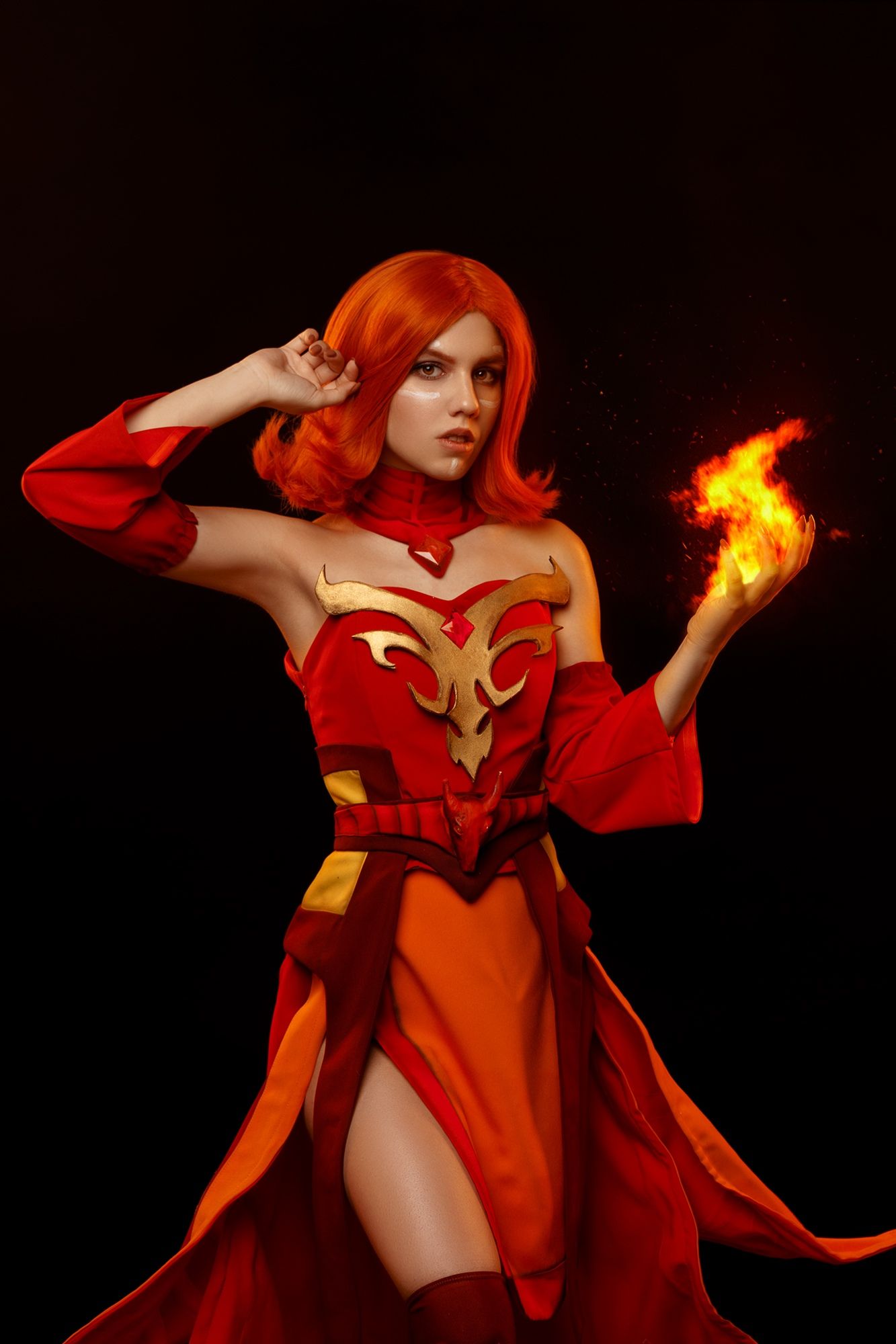 Косплей на Lina из Dota 2. Косплеер: Дуся Ростовцева. Фотограф: Дарья Мезенцева. Источник: vk.com/torati