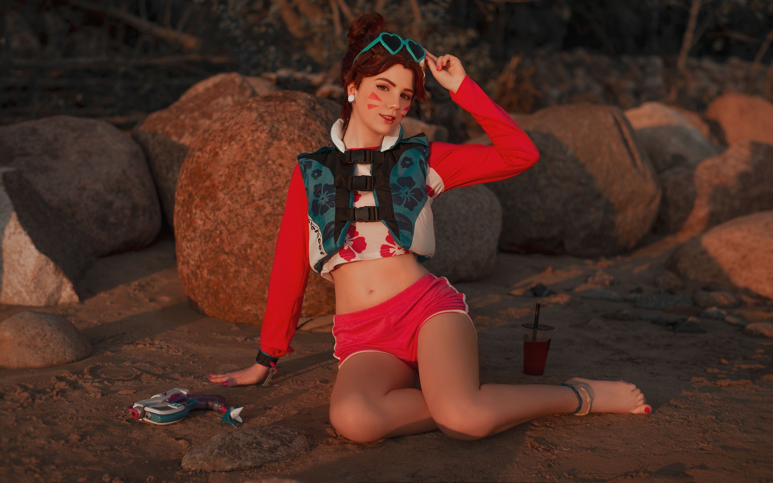 Косплей на D.Va из Overwatch. Автор костюма &mdash; Kawaiitsu. Фотограф &mdash; Елизавета Мосиенко. Источник: &laquo;ВКонтакте&raquo;.