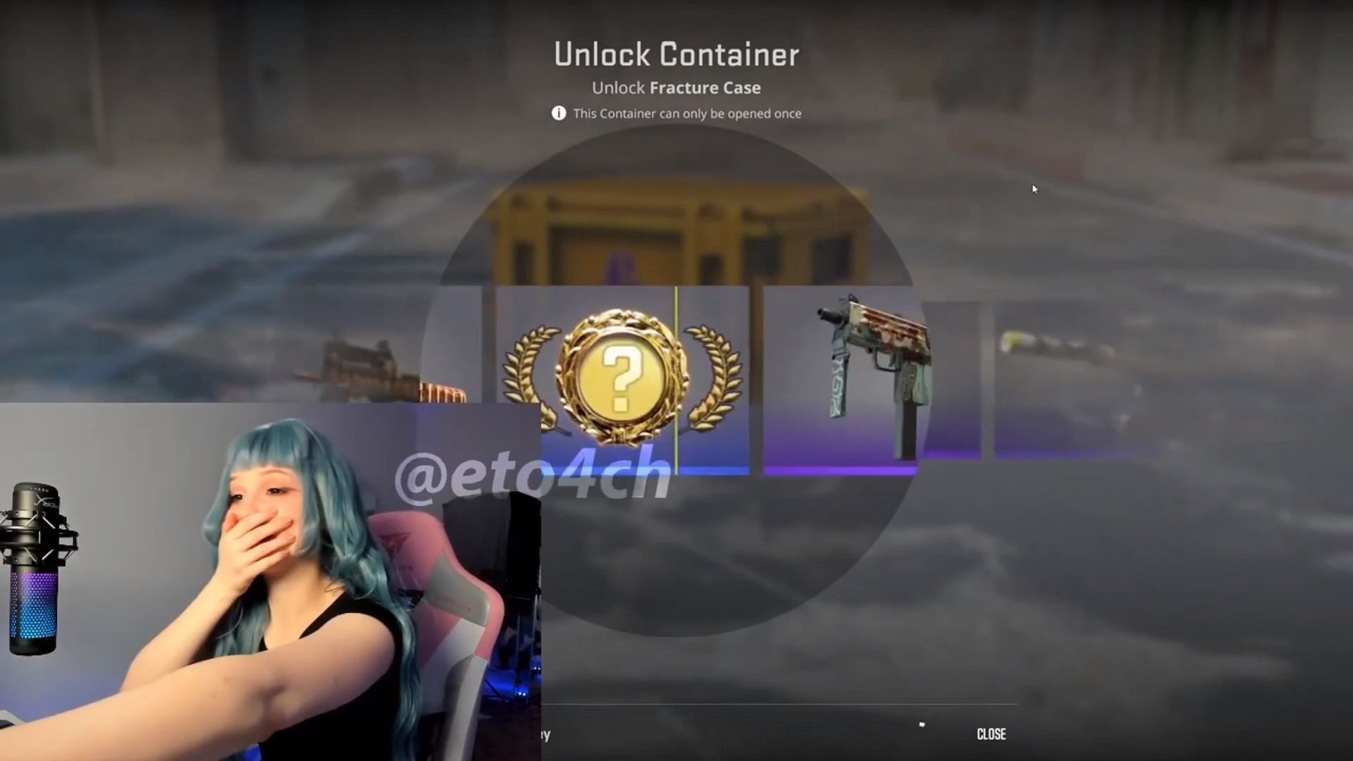 малолетка голая грудь в школе Инцел и педофил? Чем знаменит блогер Поднебесный, задержанный ...