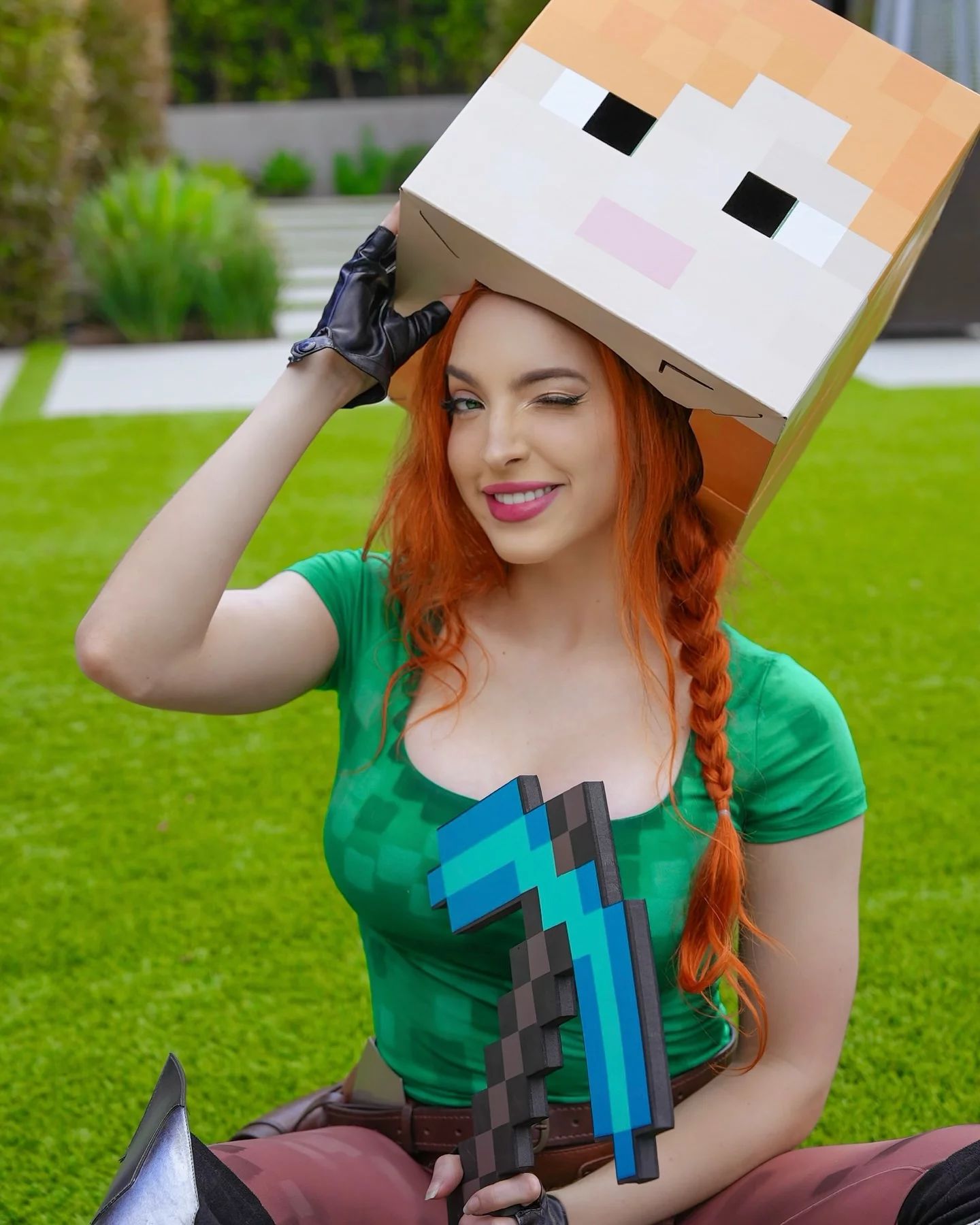 Косплей на Алекс из Minecraft. Модель Брианна Торрес. Источник: reddit.com/r/missbri