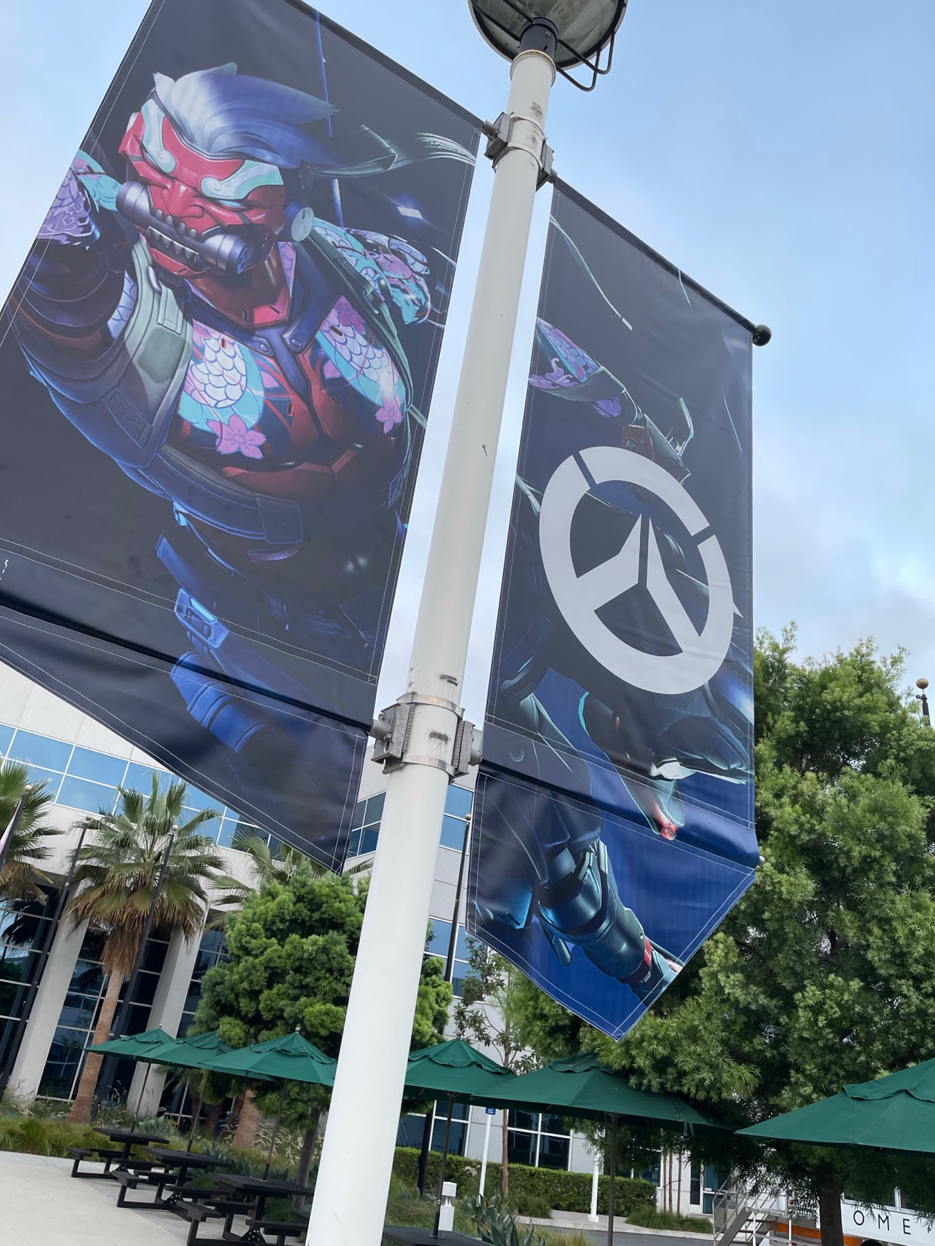 Штаб-квартира Blizzard Entertainment перед релизом Overwatch 2