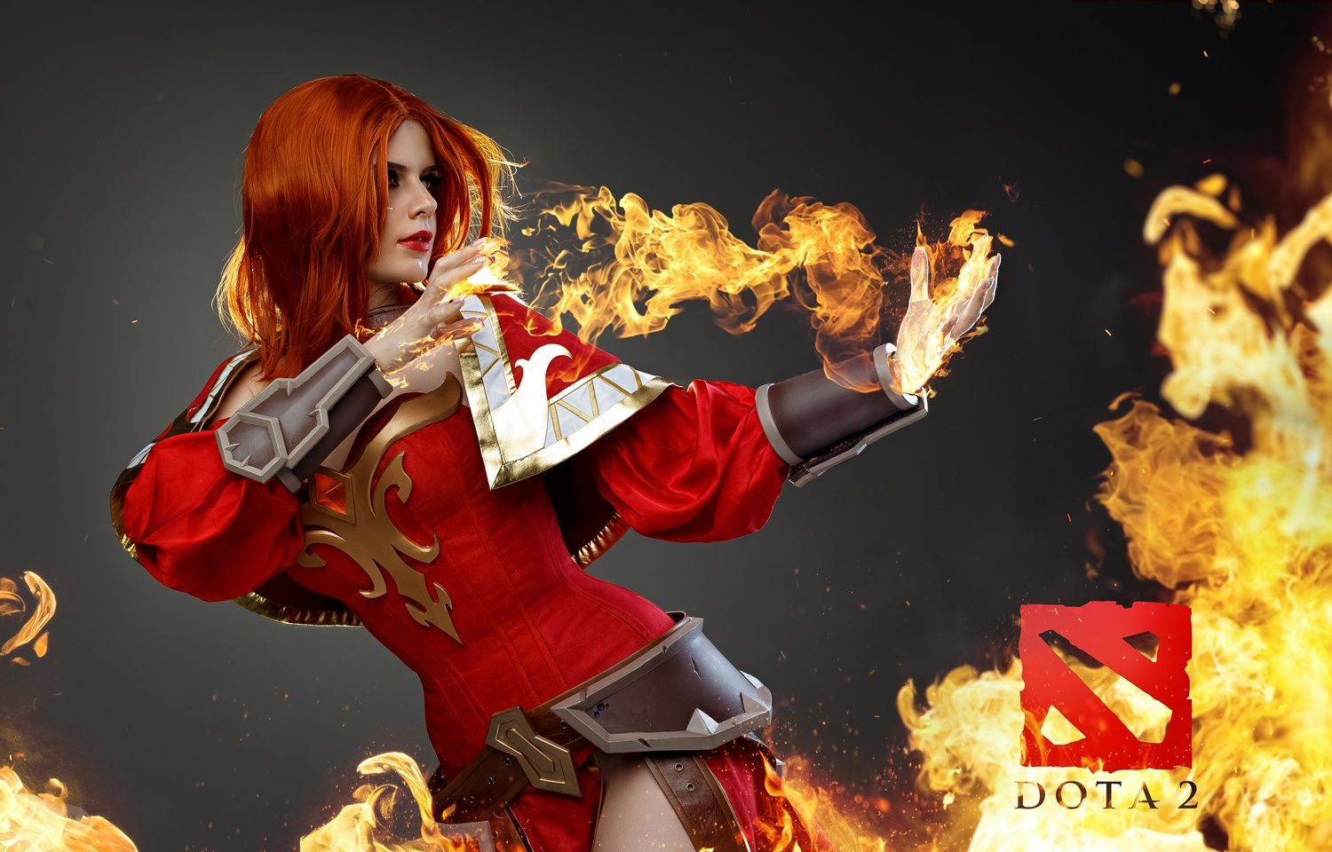 Косплей на Lina из Dota 2. Косплеер: Aneli. Фотограф: VESANIA. Источник: «ВКонтакте».