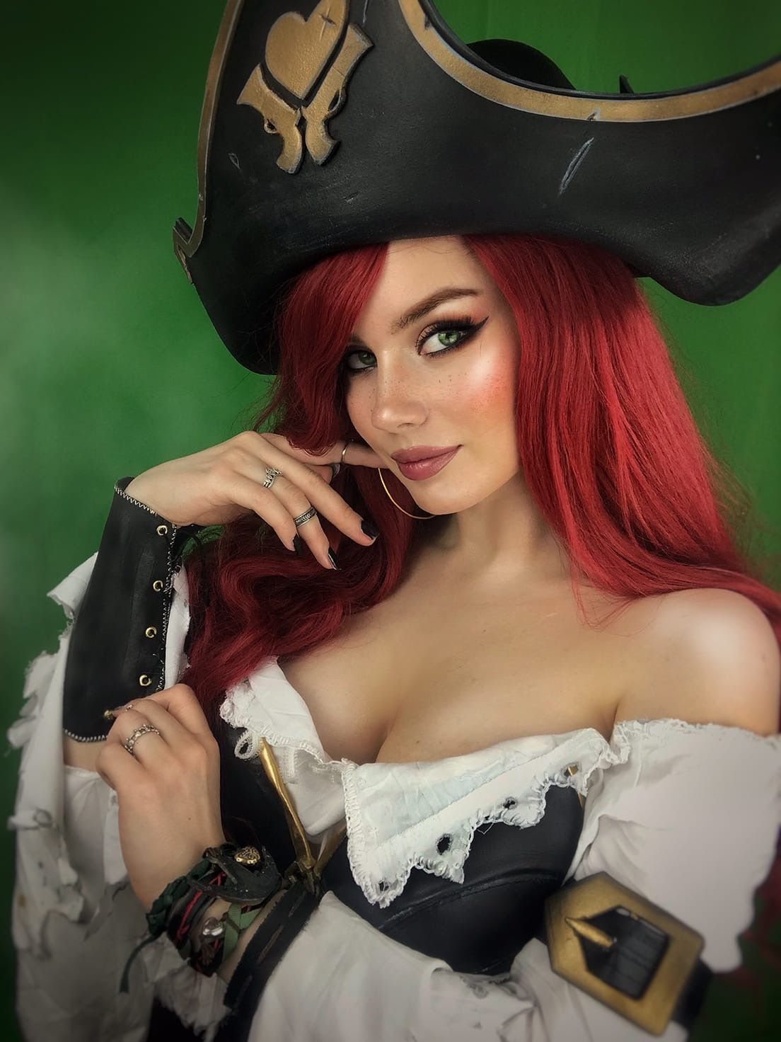 Косплей на Miss Fortune. Косплеер: Энж Стрельникова. Источник: instagram.com/roga_na_noge