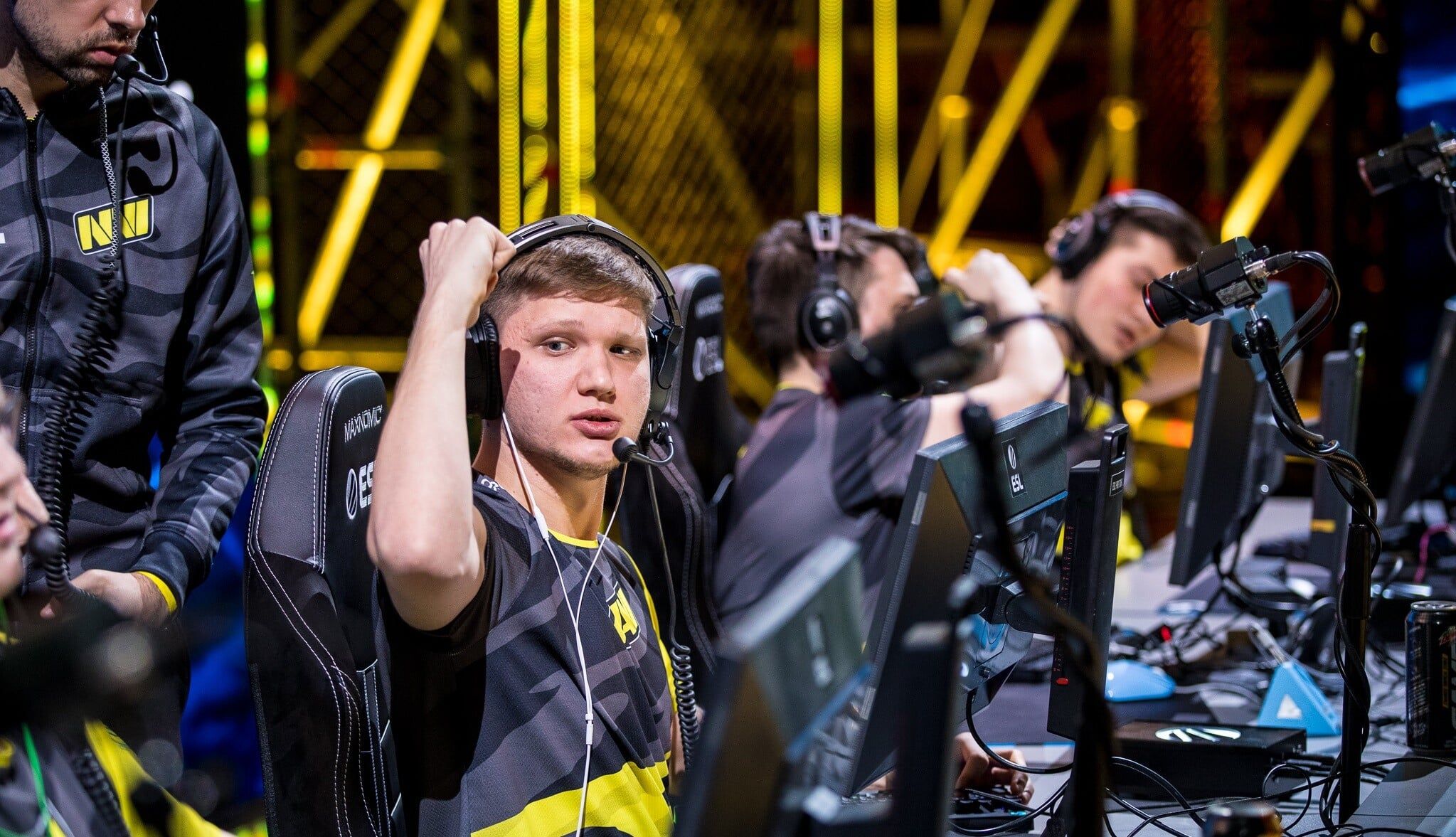 NAVI навсегда вписали свое имя в историю CS:GO — s1mple еще никогда не был так близок к победе на мейджоре