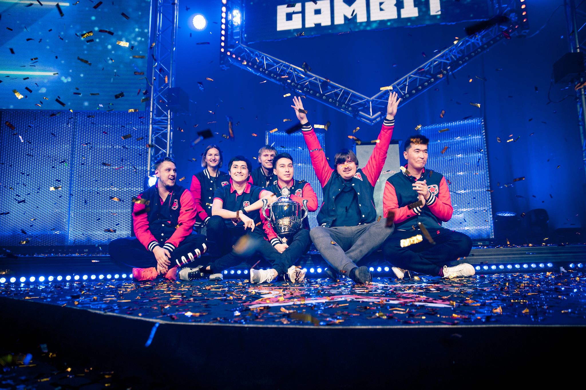 Gambit Esports после победы на DreamHack Open Winter 2016 | Фото: Adela Sznajder, ESL FACEIT Group