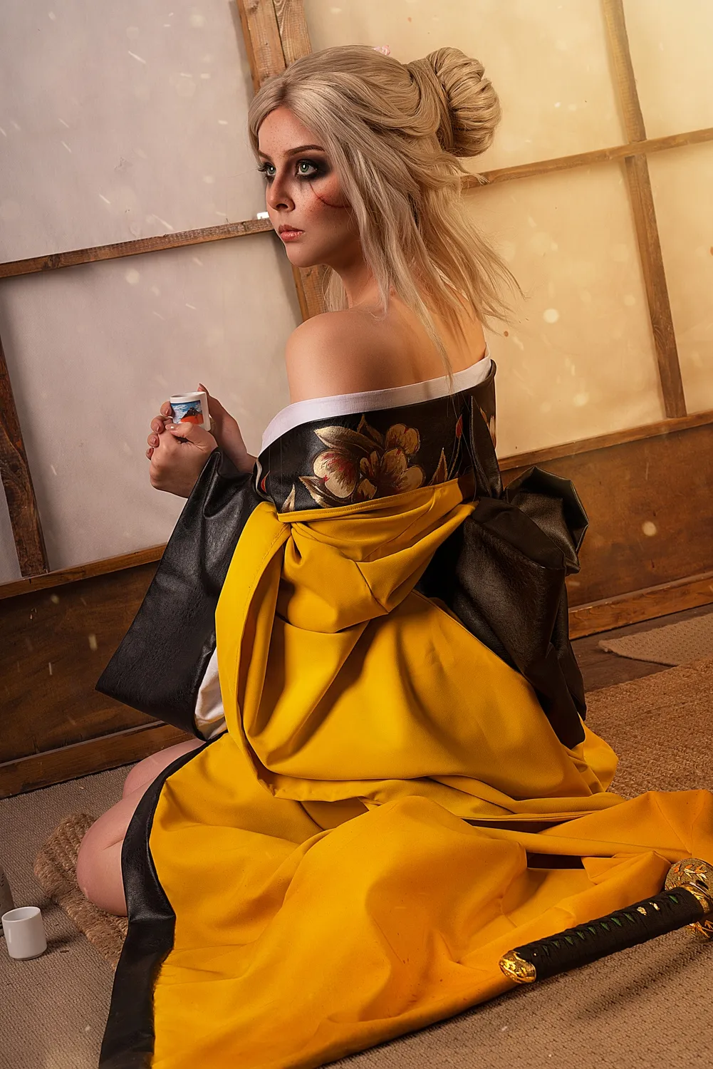 Косплей на японскую версию Цири из The Witcher 3 | Источник: hellyvalentine_cosplay