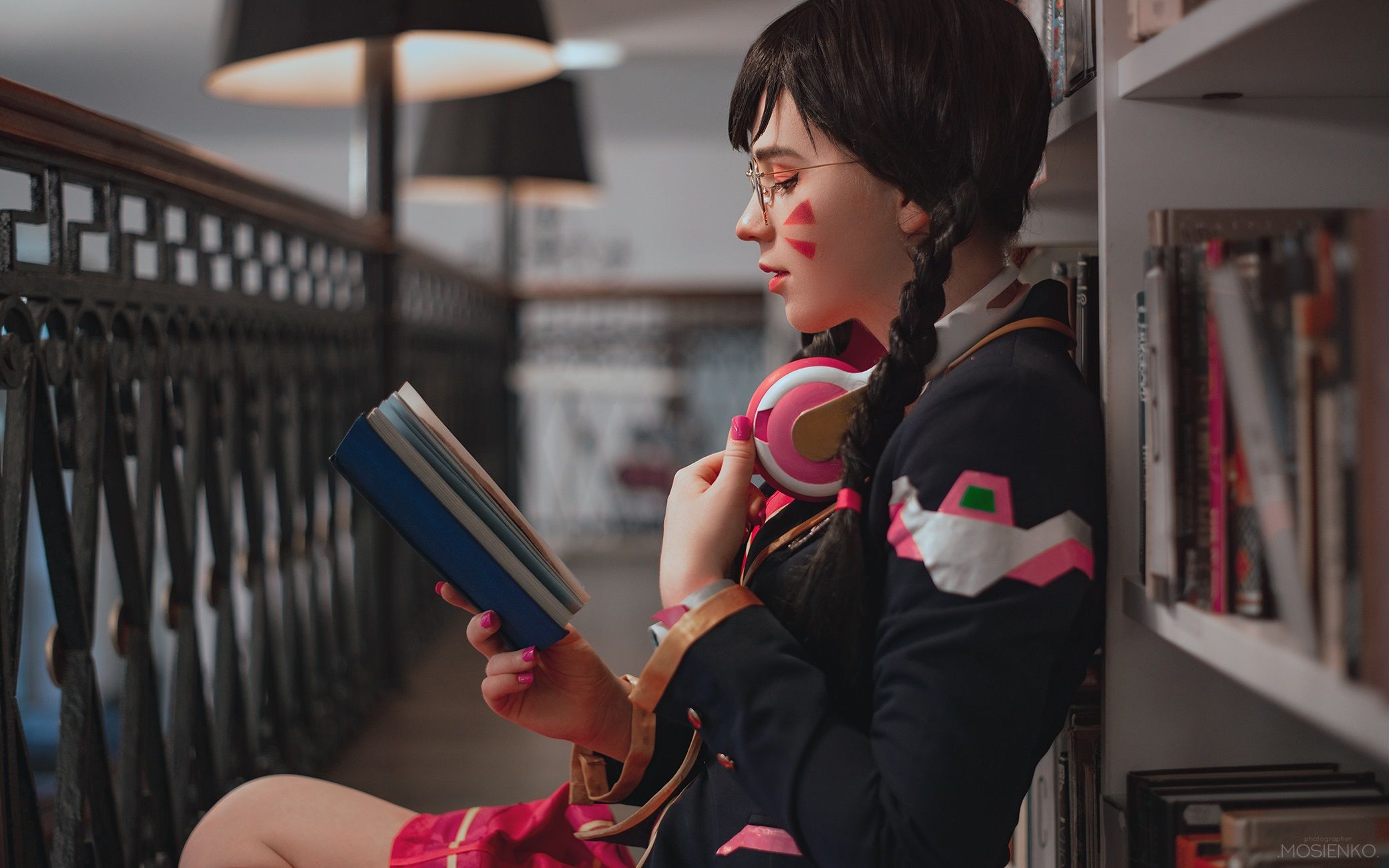 Косплей на Academy D.Va. Косплеер: Станислава Анушкина. Фотограф: Елизавета Мосиенко. Источник: https://vk.com/phelizavetamos_spb