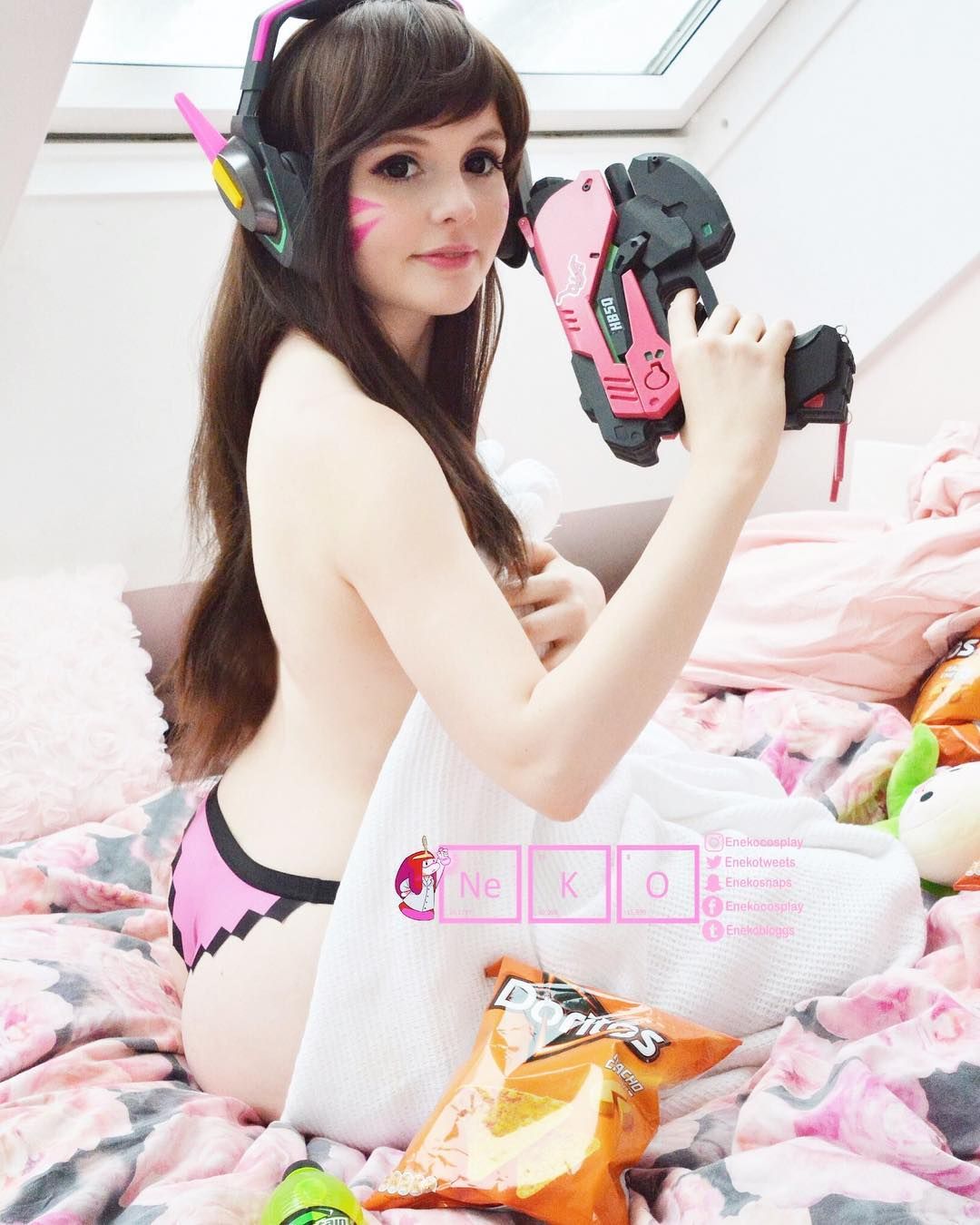 Косплей на D.Va от девушки из Германии NekoSchneko. Источник: instagram.com/enekocosplay