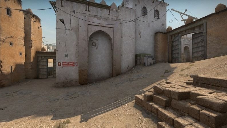 Новые двери на точке В на Dust2