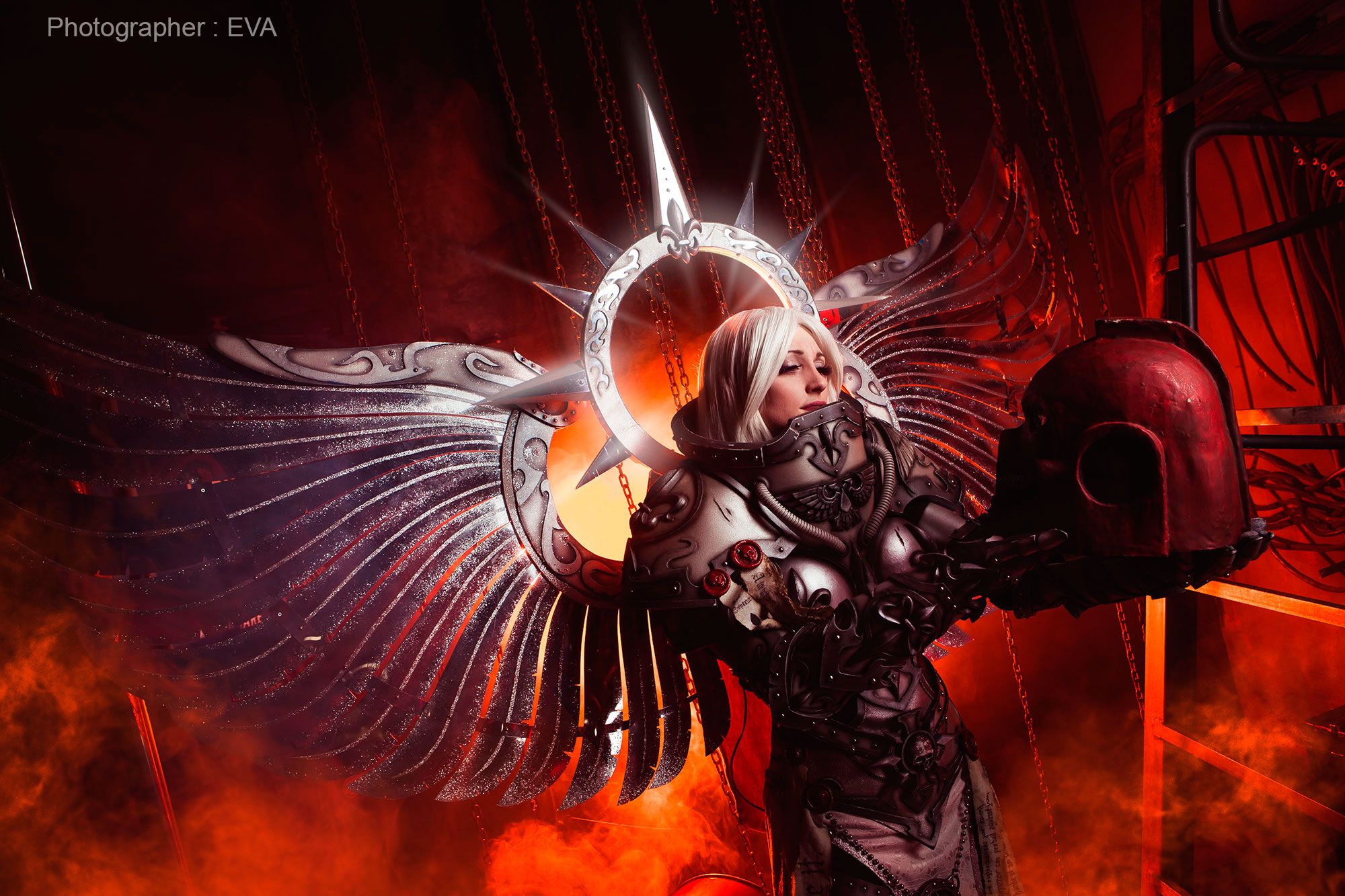 Косплей на Saint Silvana, Adeptus Mechanicus. Warhammer40000. Косплееры: Вrickus, Uchiha Madara, Dominion Terran. Источник: vk.com/eva_cosplay