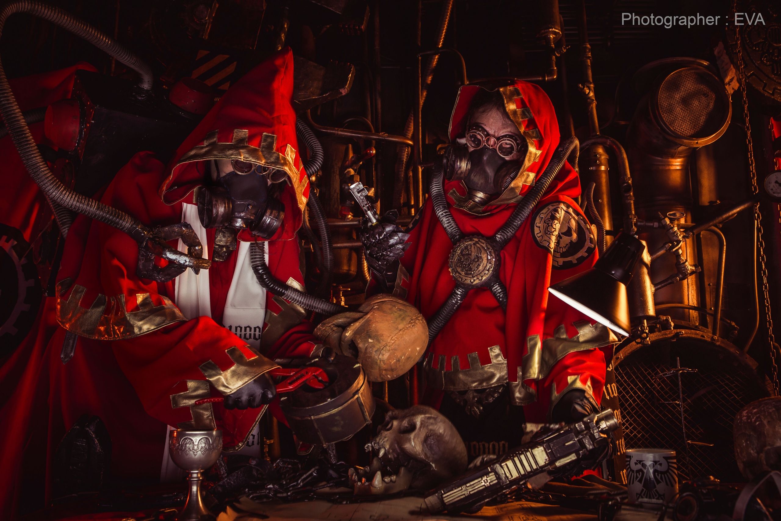 Косплей на Saint Silvana, Adeptus Mechanicus. Warhammer40000. Косплееры: Вrickus, Uchiha Madara, Dominion Terran. Источник: vk.com/eva_cosplay