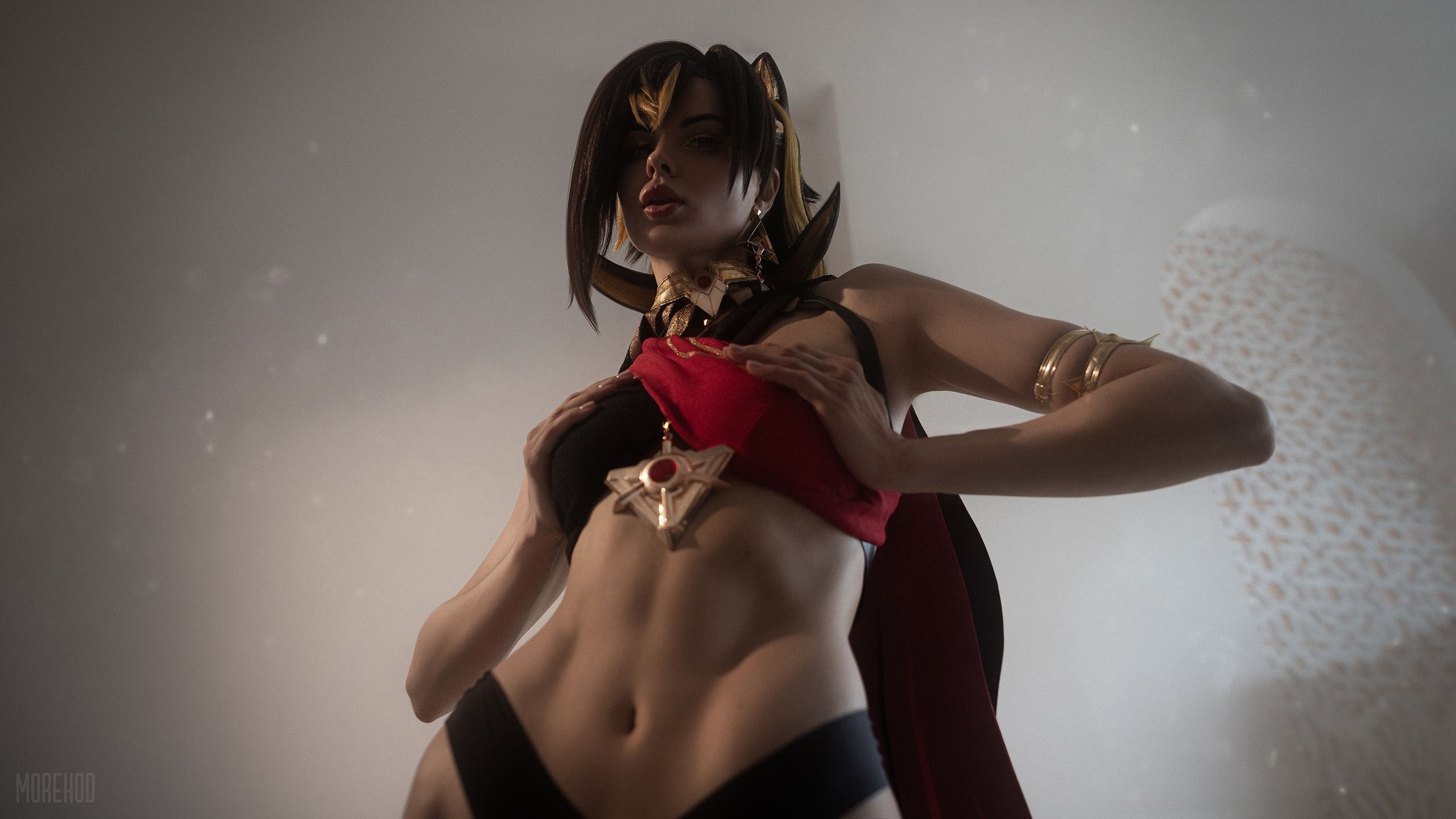 Косплей на Дэхью из Genshin Impact. Косплеер: LunnyChan. Фотограф: Мореход. Фотографии: vk.com/club226119501