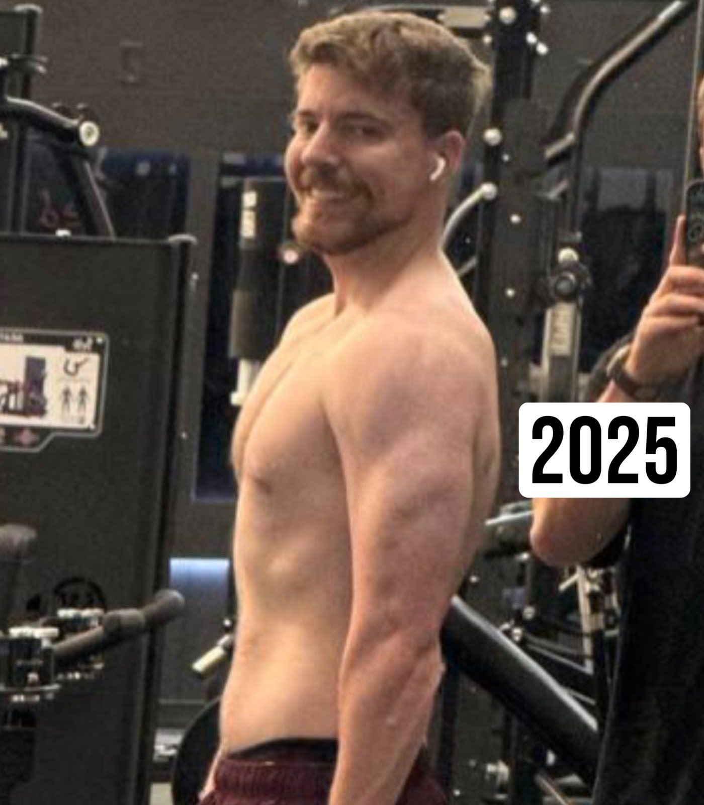 Форма MrBeast в 2025 году после похудения | Источник: MrBeast в X