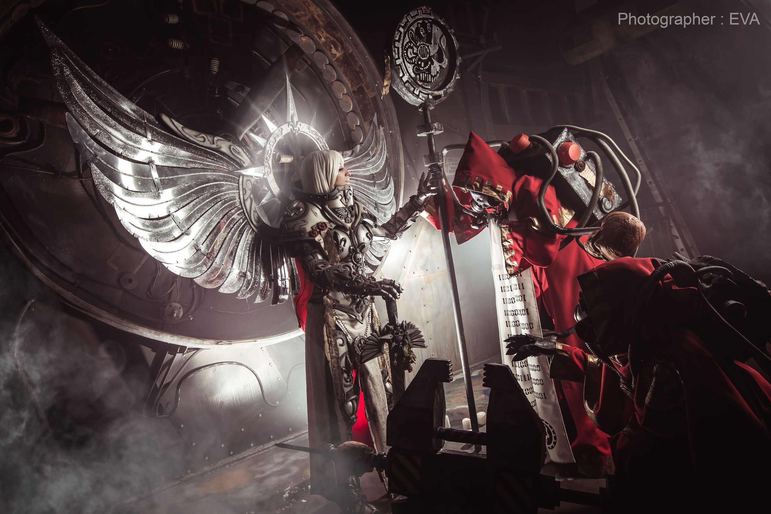 Косплей на Saint Silvana, Adeptus Mechanicus. Warhammer40000. Косплееры: Вrickus, Uchiha Madara, Dominion Terran. Источник: vk.com/eva_cosplay