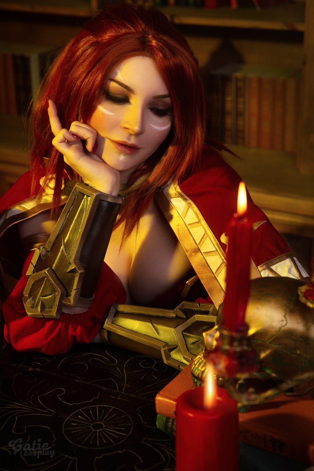 Косплей на Lina из Dota 2. Косплеер: Екатерина Корбут. Фотограф: Алена Филиппова. Источник: imgur.com/gallery/3hftcPv