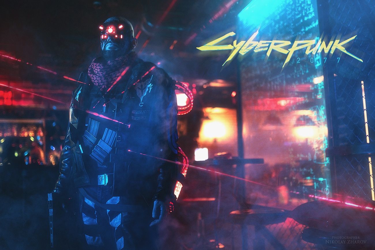 Косплей на Royce из Cyberpunk 2077. Косплеер: Александр Кузьменков. Фотограф: Николай Жаров. Источник: vk.com/nikolay_photogroup