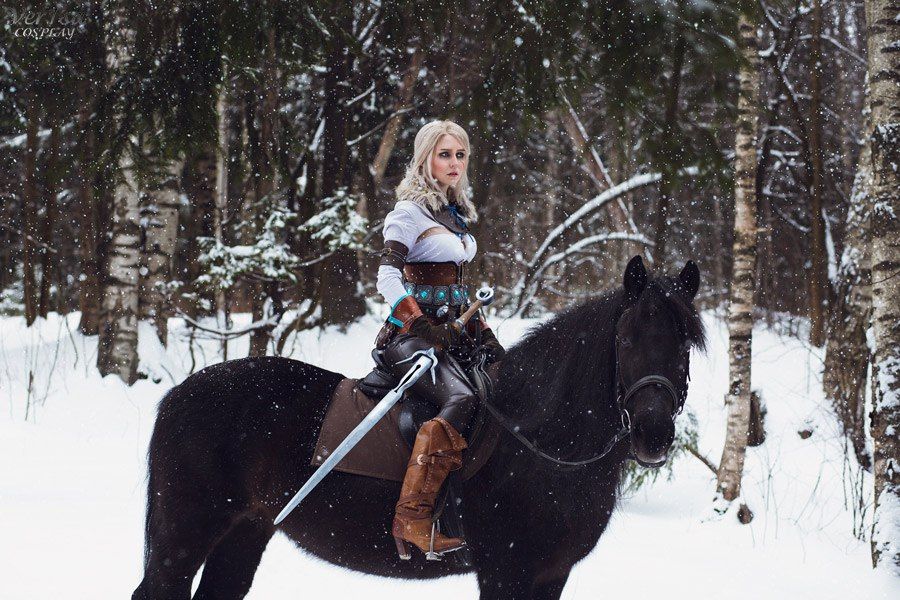 Косплей на Цири из The Witcher 3: Wild Hunt. Косплеер: Вера Зайцева. Фотограф: Наталья Варзина. Источник: https://vk.com/nova_cosplay