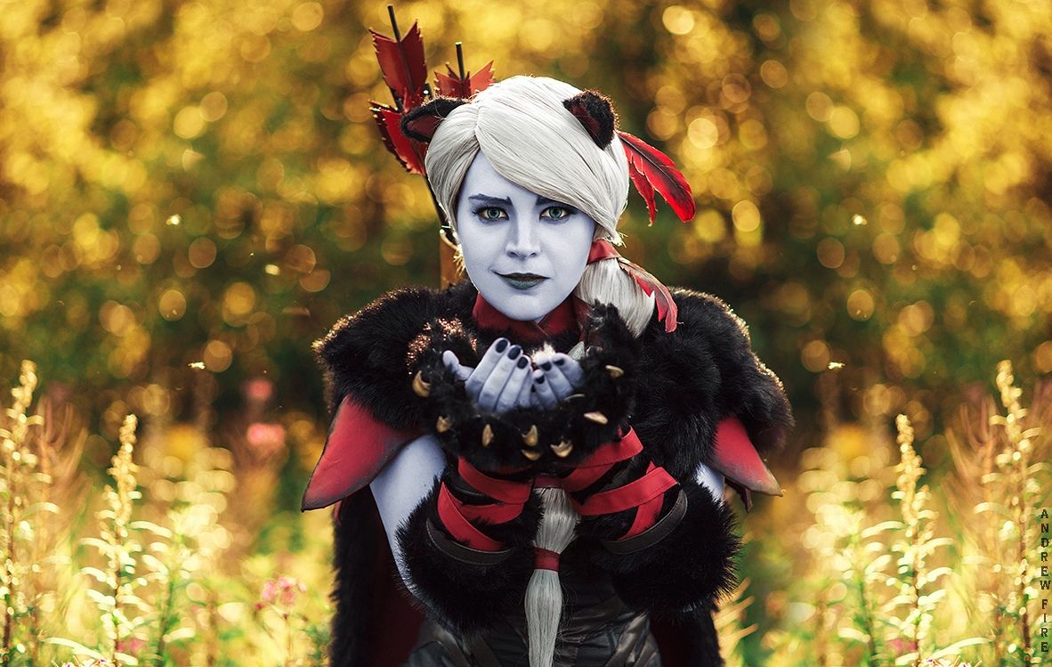 Косплей на Drow Ranger. Косплеер: Мария Желнова. Фотограф: Андрей Теляев. Источник: vk.com/andrewfirephoto