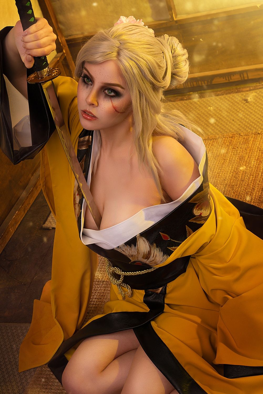Косплей на японскую версию Цири из The Witcher 3 | Источник: hellyvalentine_cosplay