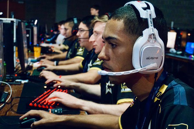 Игроки состава US Army Esports по Overwatch | Источник: twitter.com/USArmyesports