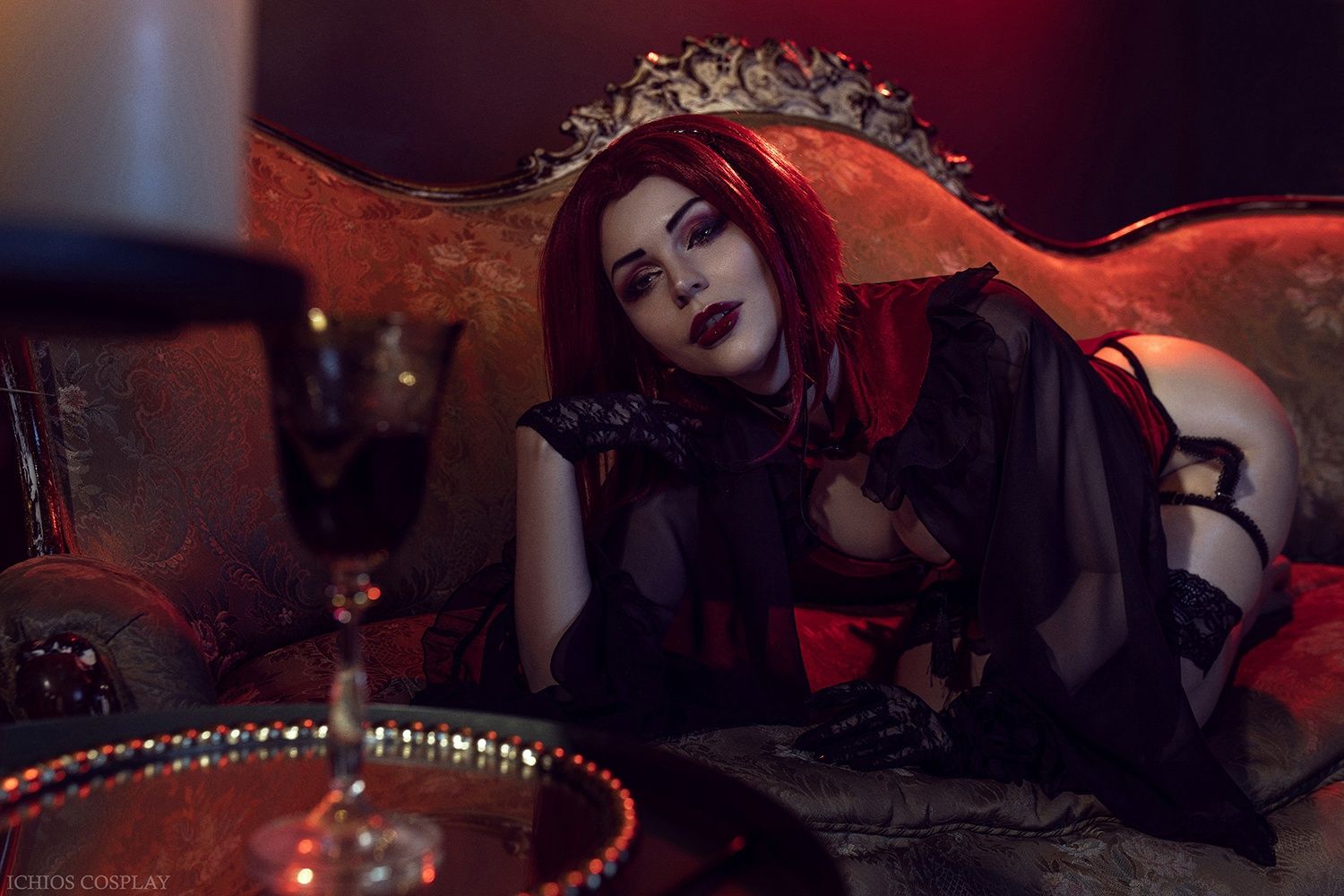 Косплей на Рейн из BloodRayne. Косплеер: ichios. Фотограф: Kristina Borodkina. Источник: vk.com/ichios