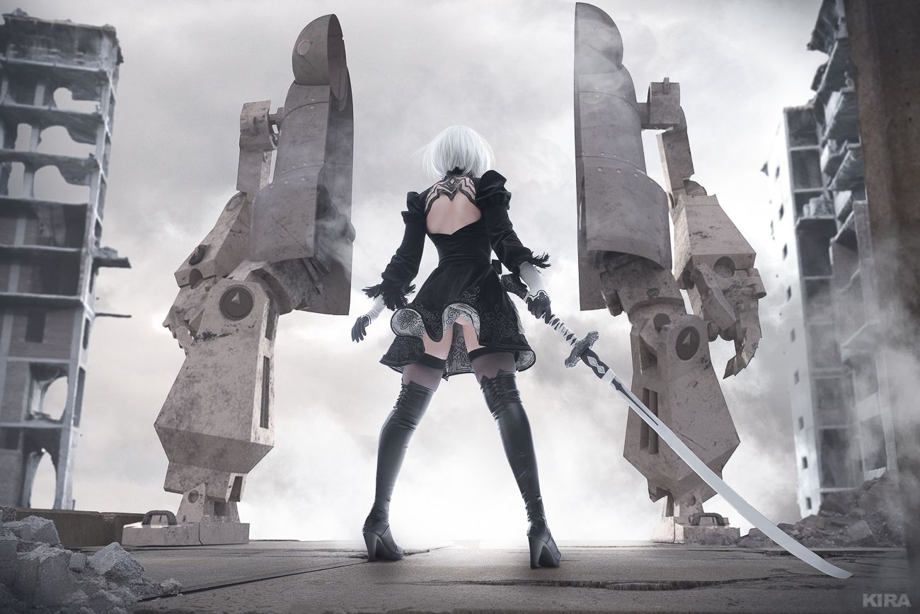 2B из NieR: Automata. Косплеер: Лада Люмос. Фотограф: Кира Митенкова. Источник: vk.com/kmitenkova_photoarts.