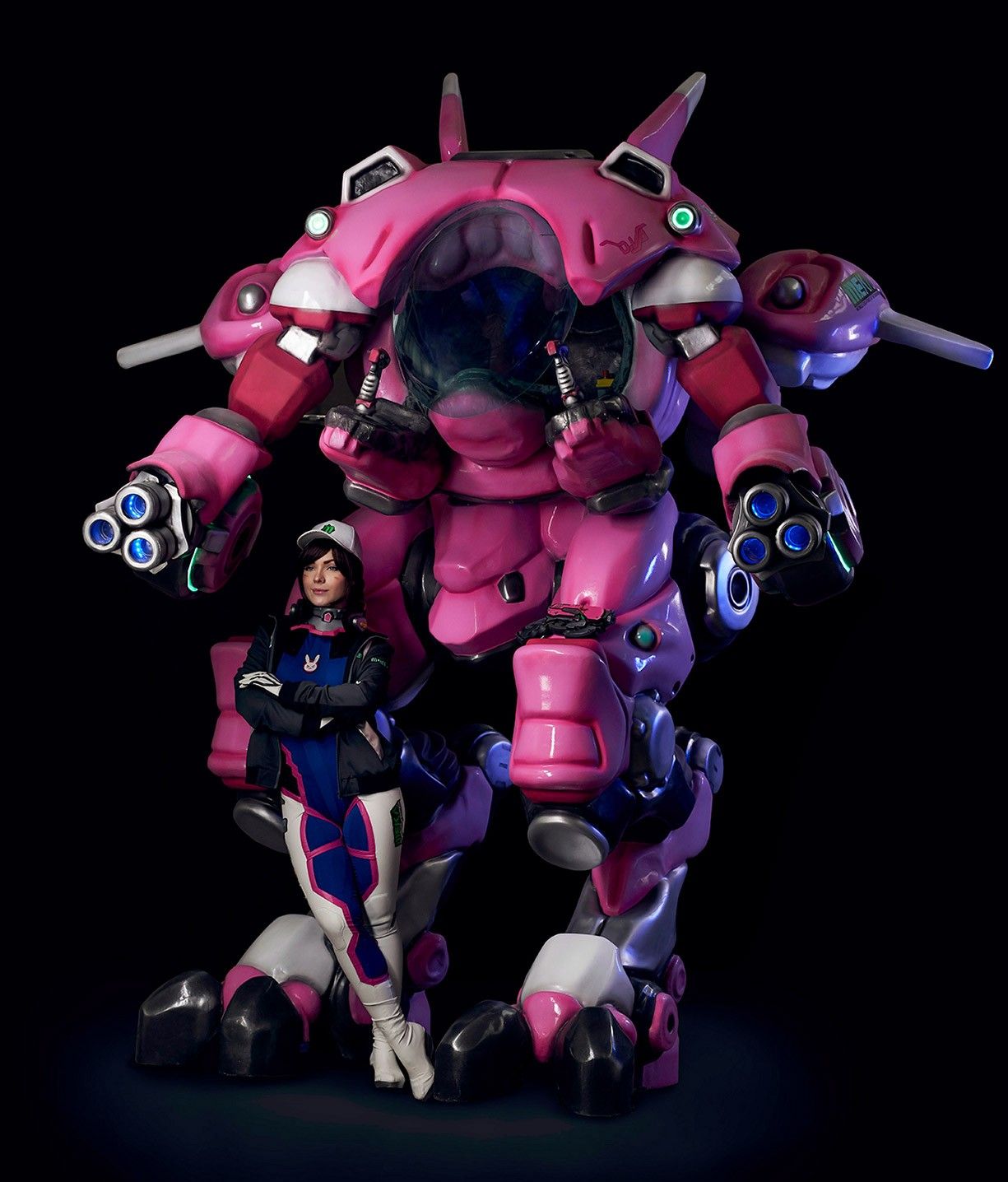 Косплей на D.Va из Overwatch. Косплеер: Irina Meier. Источник: vk.com/captain_irachka