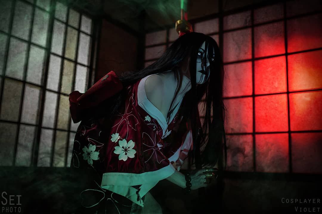 Косплей на Hisako. Косплеер: Алина Артемьева. Источник: instagram.com/violet__cosplay/