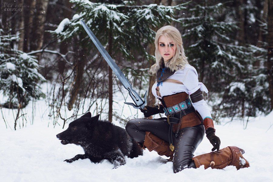 Косплей на Цири из The Witcher 3: Wild Hunt. Косплеер: Вера Зайцева. Фотограф: Наталья Варзина. Источник: https://vk.com/nova_cosplay