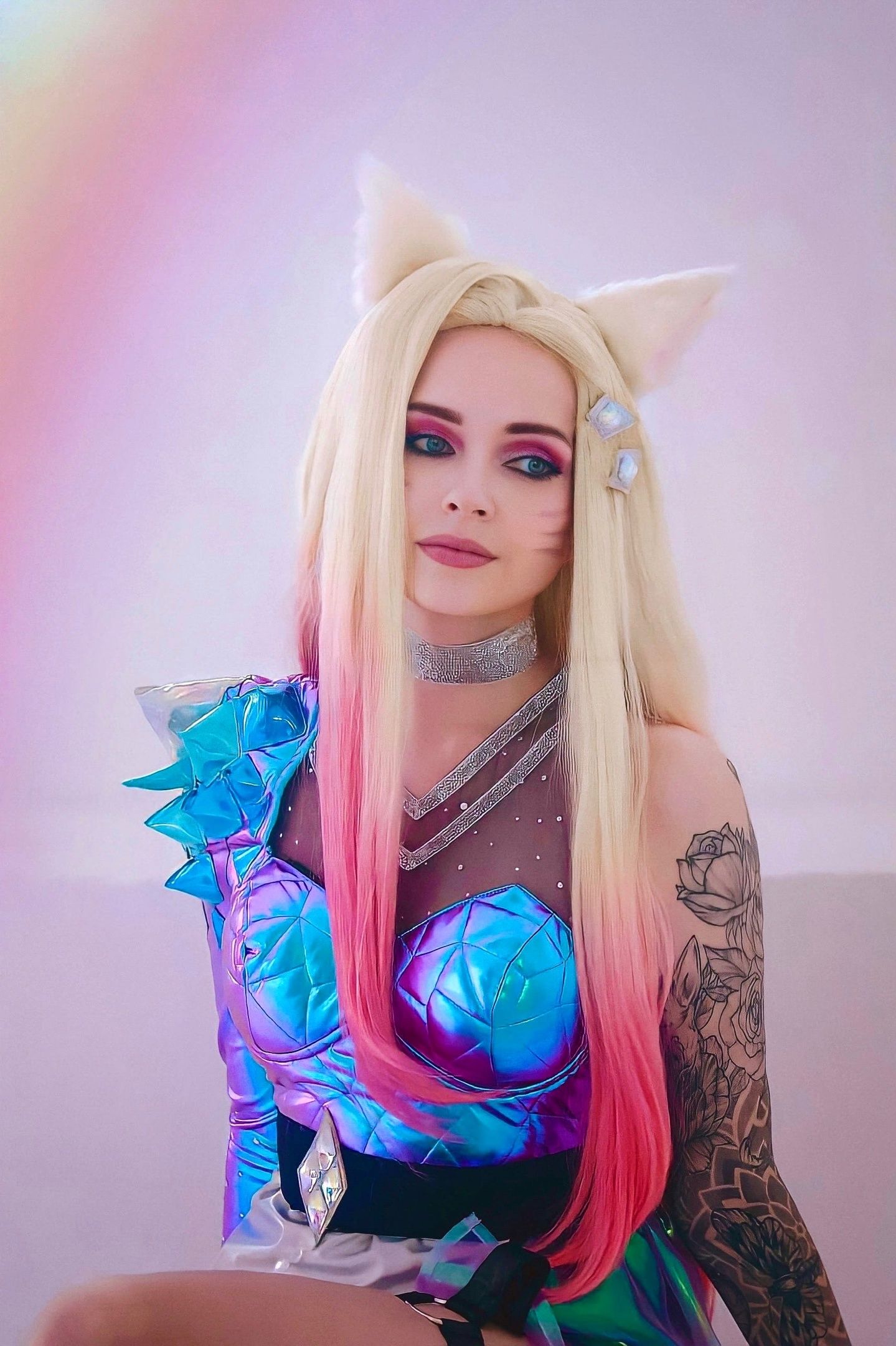 Косплей на Ари из League of Legends. Косплеер: Heellebora. Фотограф: luminosite.ph.
