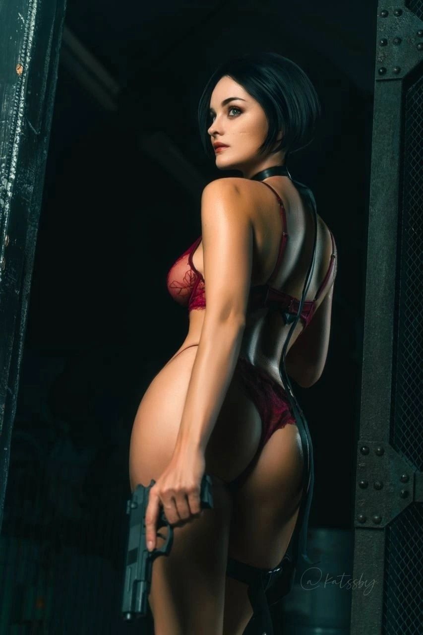 Sexual role-playing in Resident Evil Hell. Role Player: Katsby. Photographer: Katerina Danielyan. Source: vk.com/katsby