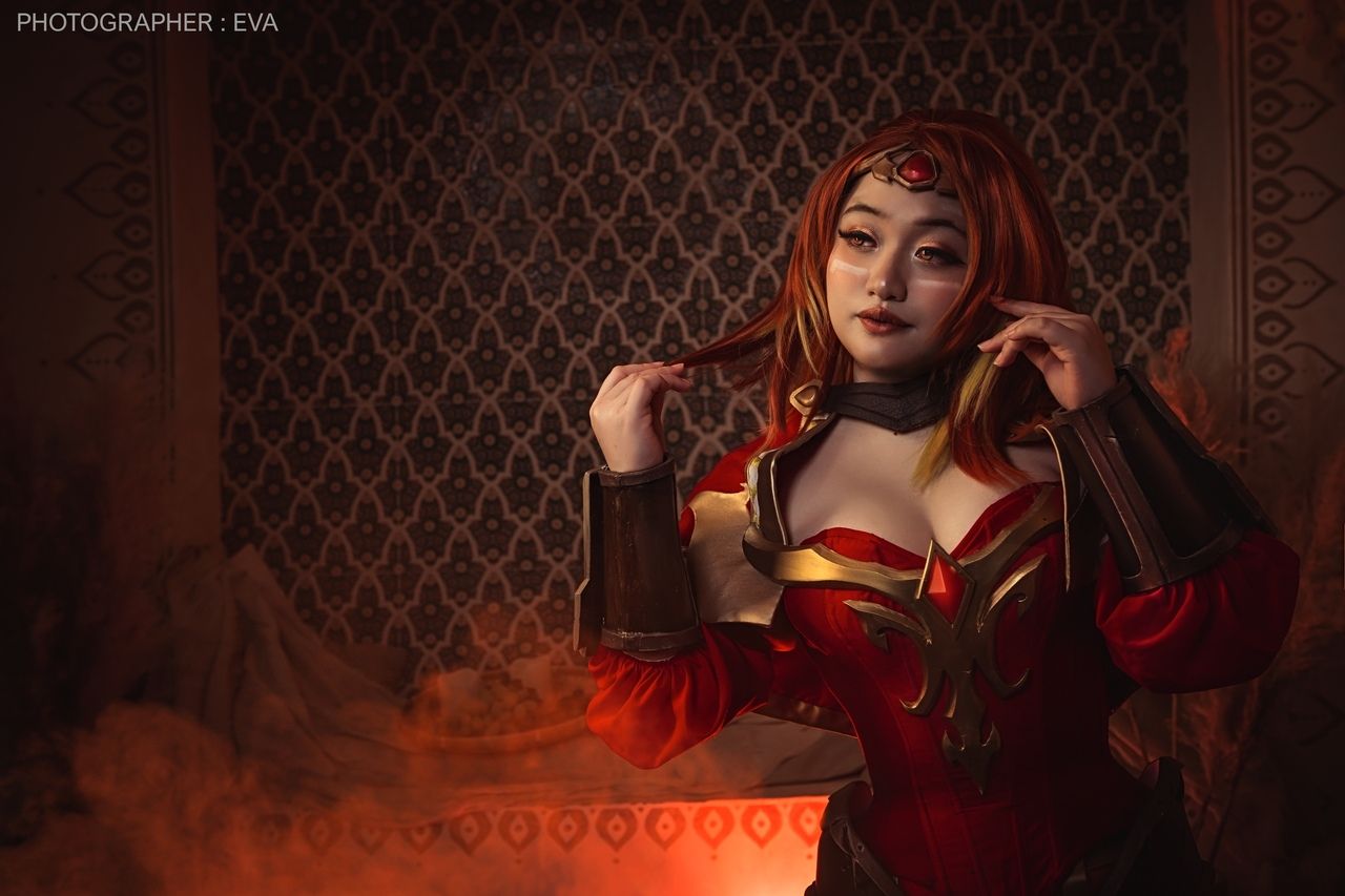 Косплей на Lina из Dota 2.
Источник: группа во &laquo;ВКонтакте&raquo; ЕVA - Cosplay-photo