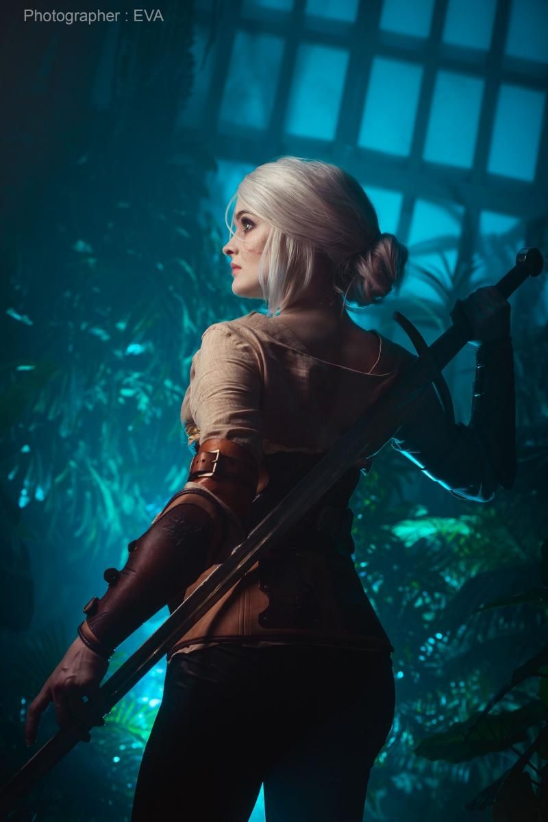 Косплей на Цири из The Witcher 3: Wild Hunt. Косплеер: София Летяго. Фотограф: Ева Давыдова. Источник: https://vk.com/sansreve