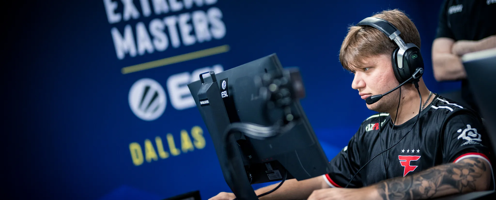 S1mple пытался протащить FaZe Clan как мог, но команду уже не спасти