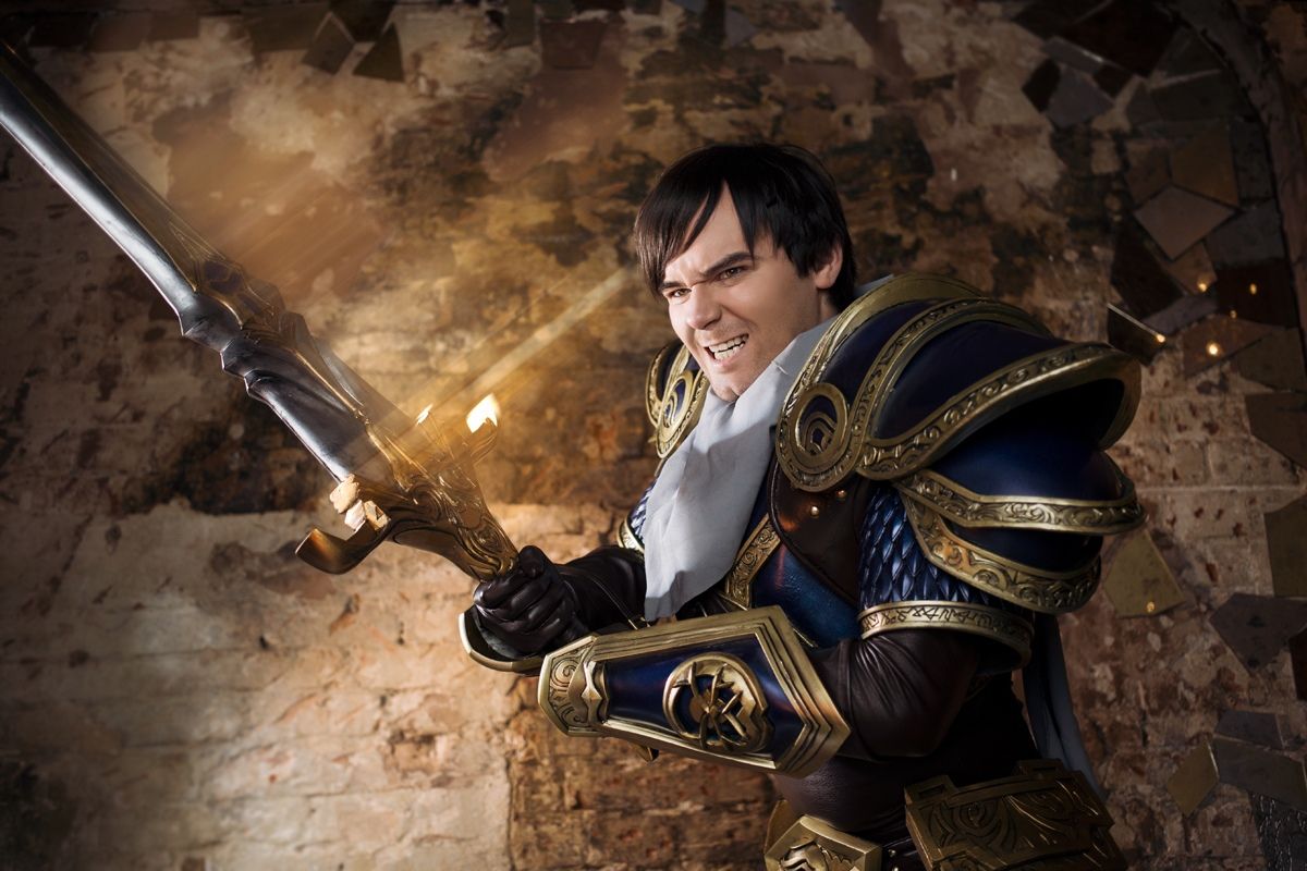 Косплей на Garen из League of Legends. Косплеер: WindWalk | vk.com/windwalk_in_cosplay. Фотограф: Рина Нерина. Источник: vk.com/nerinaphoto