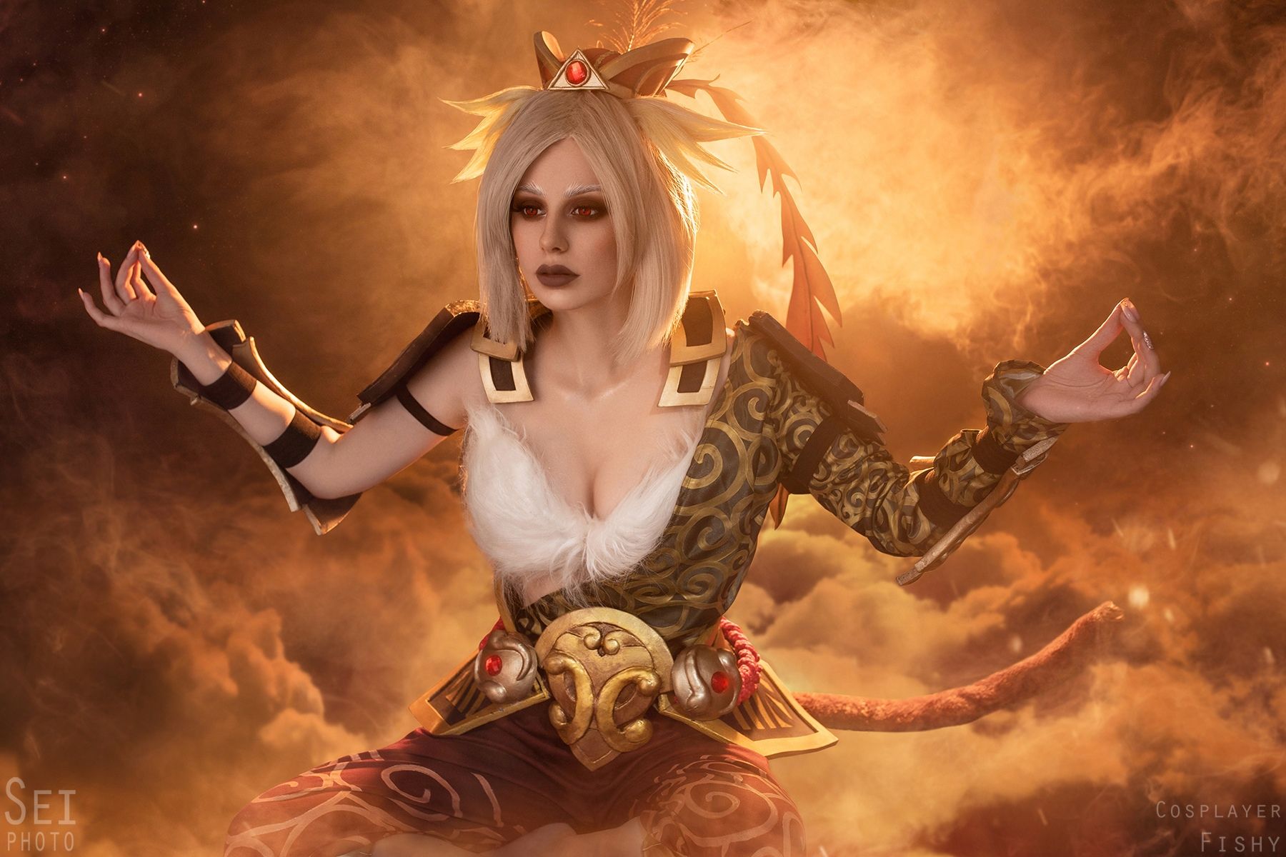 Косплей на Monkey King из Dota 2. Косплеер: Дарья Кравец. Фотограф: Sei Shin. Источник: vk.com/fishy3