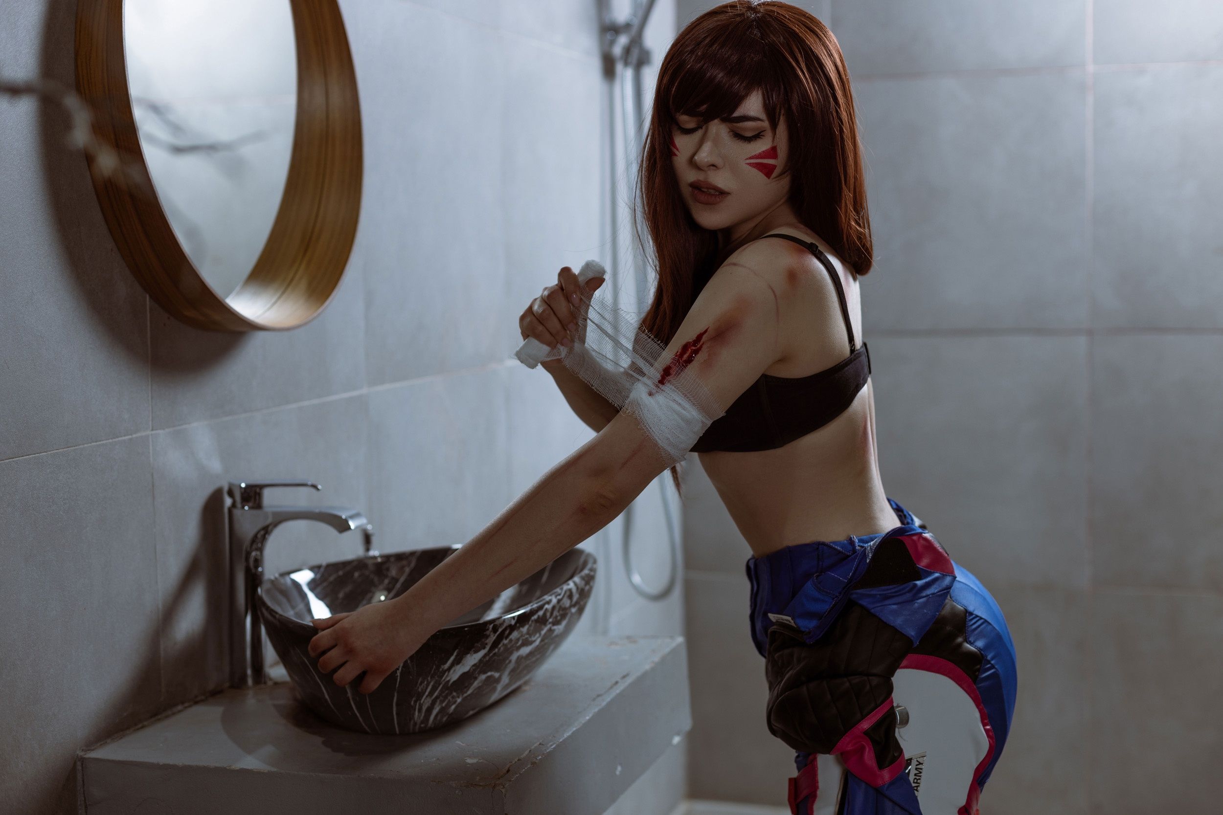 Персонаж: D.Va из Overwatch. Косплеер: Агния Северина. Фотограф: Кристина Бородкина.