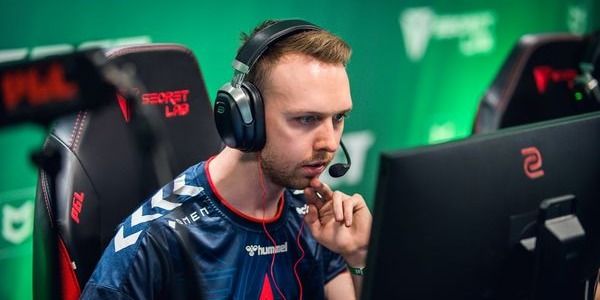 Astralis прошла в верхнюю сетку плей-офф на Pinnacle Cup Championship