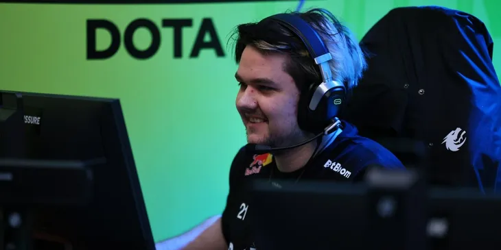 «Ха-ха-ха» — Raddan отреагировал на победу в финале DreamLeague S25 после DDoS-атаки