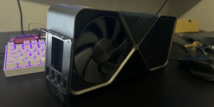 Геймер нашел в мусорке прототип RTX 4090 Ti, которая не добралась до релиза