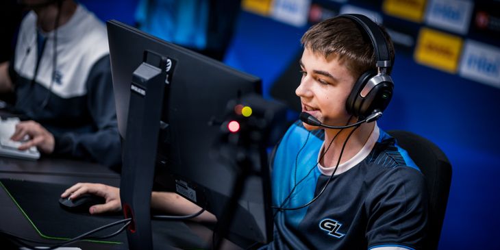 GamerLegion одолела G2 Esports и вышла в плей-офф IEM Dallas 2025