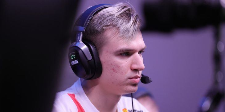 Team Falcons и BetBoom Team не выявили сильнейшего в группе А на DreamLeague Season 25
