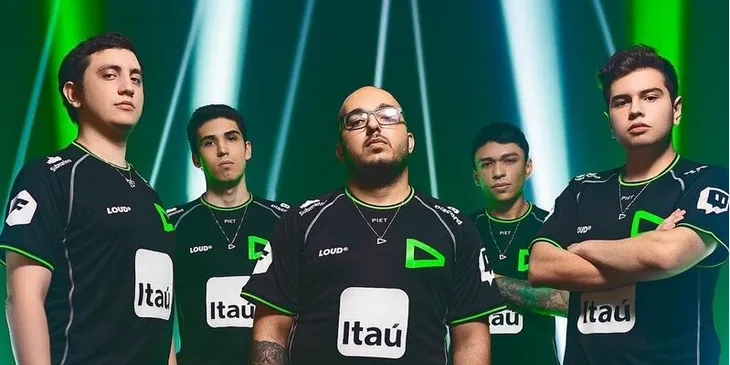 LOUD победила OpTic Gaming и стала чемпионом VALORANT Champions 2022