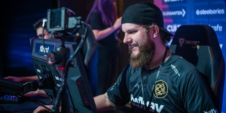 F0rest прошел на LAN-турнир по Apex Legends