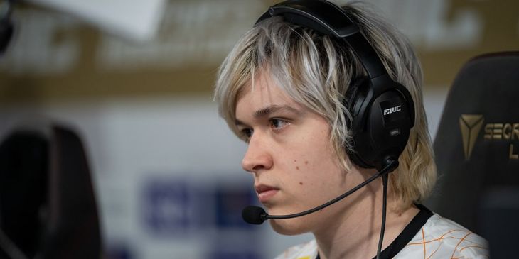 Virtus.pro уступила Shopify Rebellion в стадии Play-In на FISSURE Universe: Episode 5