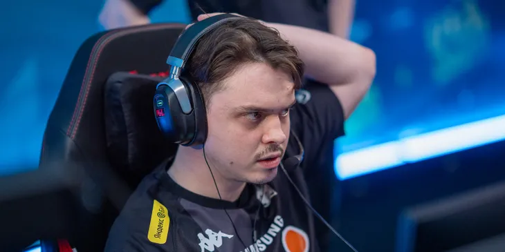 Virtus.pro сыграет с MIBR за выход в плей-офф на PGL Astana 2025