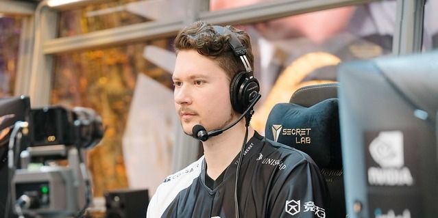 Team Secret выиграла второй матч на Riyadh Masters