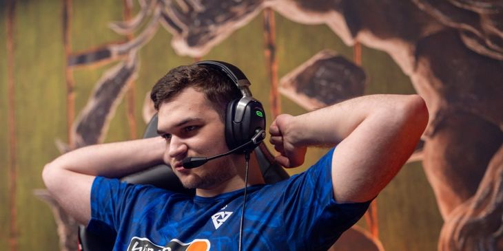 Bzm о пике Invoker в гранд-финале BLAST Slam III: «Пришло время вернуть в пул кое-каких героев»